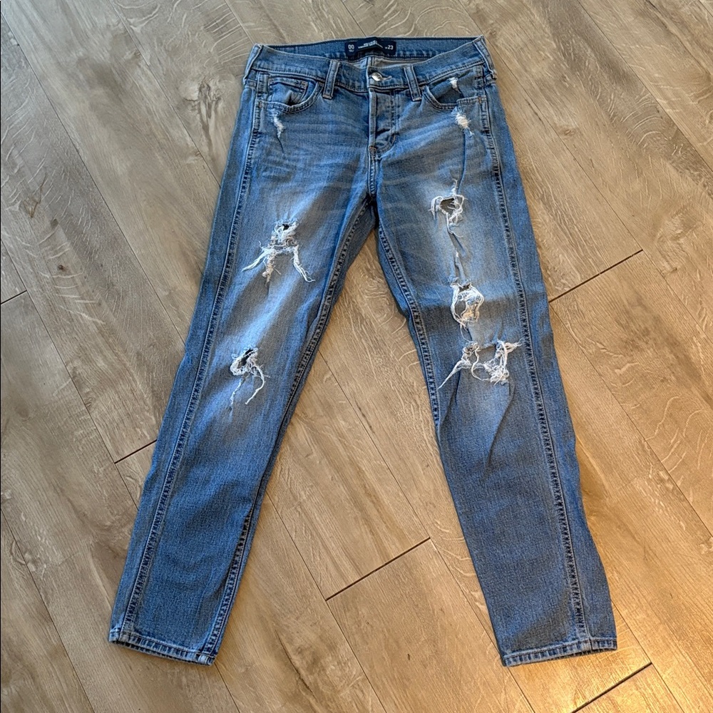 Hollister Vintage Boyfriend Distressed Blue Jeans Size 00